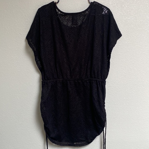 COPY - Catalina Black Cover-Up Size X/L (16-18) - Picture 2 of 6